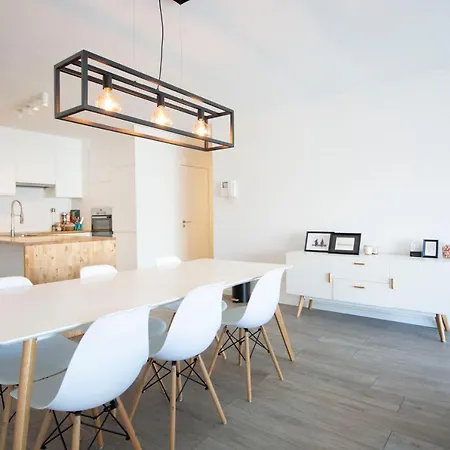 6 Persoons 2 Slaapkamer 2 Badkamer Appt Esplanade Daire *