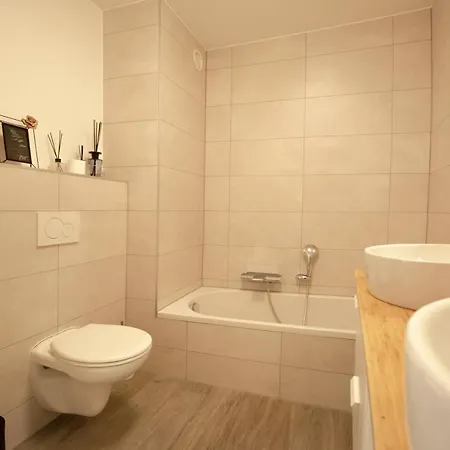 6 Persoons 2 Slaapkamer 2 Badkamer Appt Esplanade Daire
