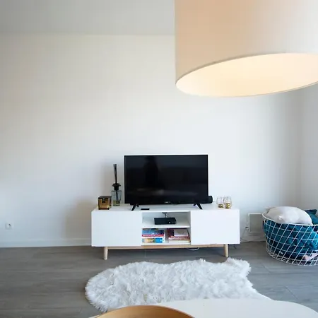 6 Persoons 2 Slaapkamer 2 Badkamer Appt Esplanade *
